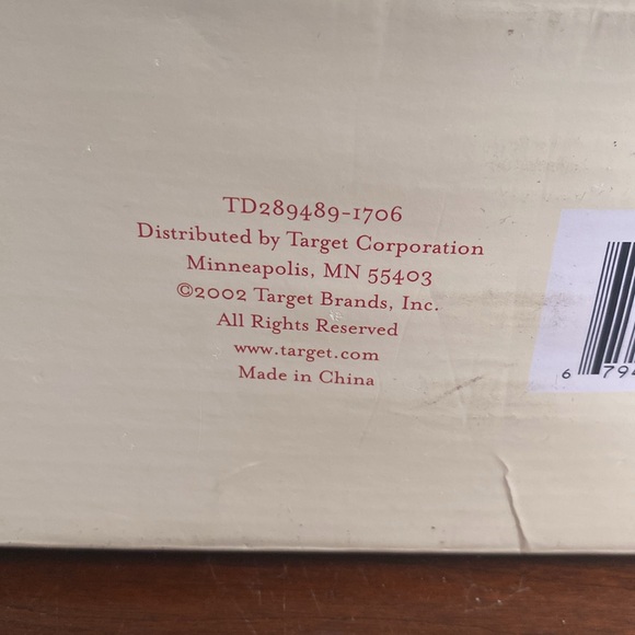 Poinsettia Soup Bowls set of 4 Porcelain Collection - Picture 5 of 5